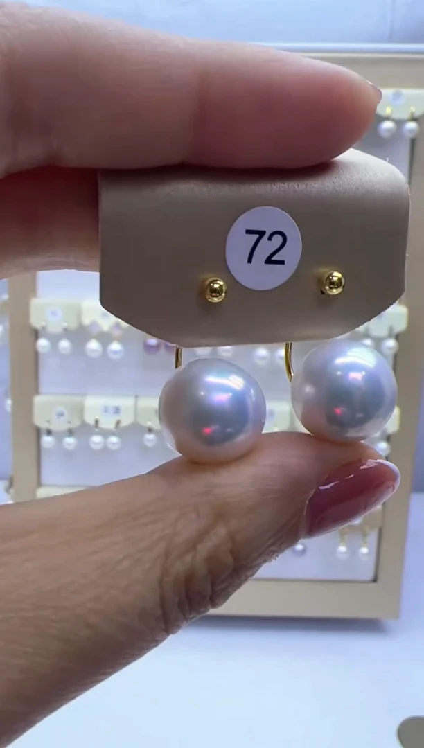 【闪购商品】淡水珍珠耳饰银S925镶嵌72