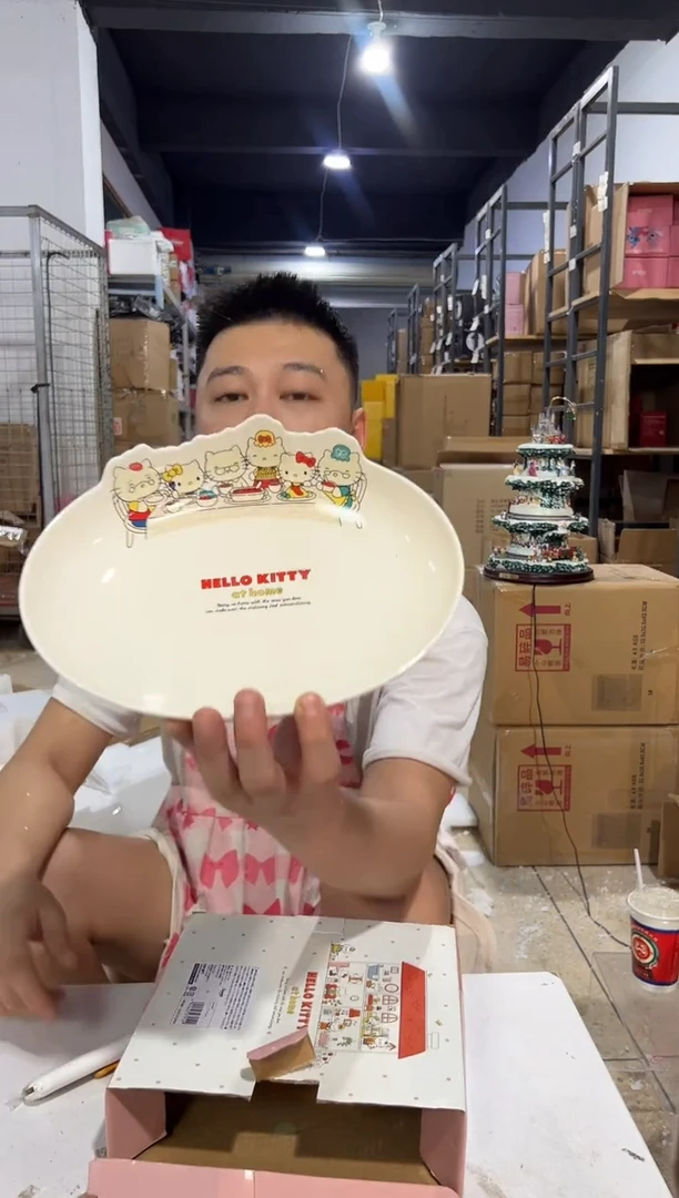 瓷片原盒kt猫一家人合集餐盘