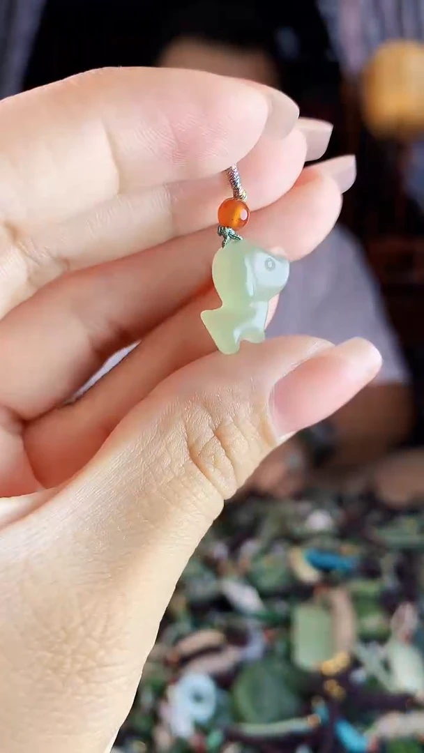 未镶嵌和田玉挂件多样性发货拍一发一