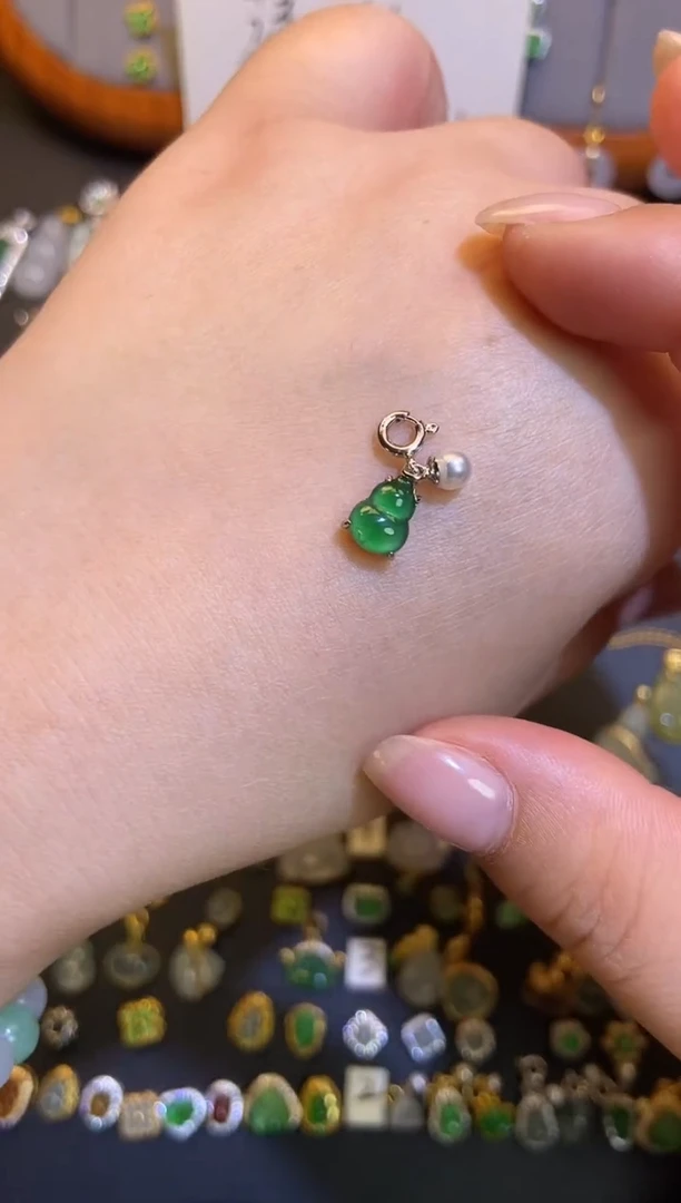 翡翠银S925镶嵌吊坠(不含链)1