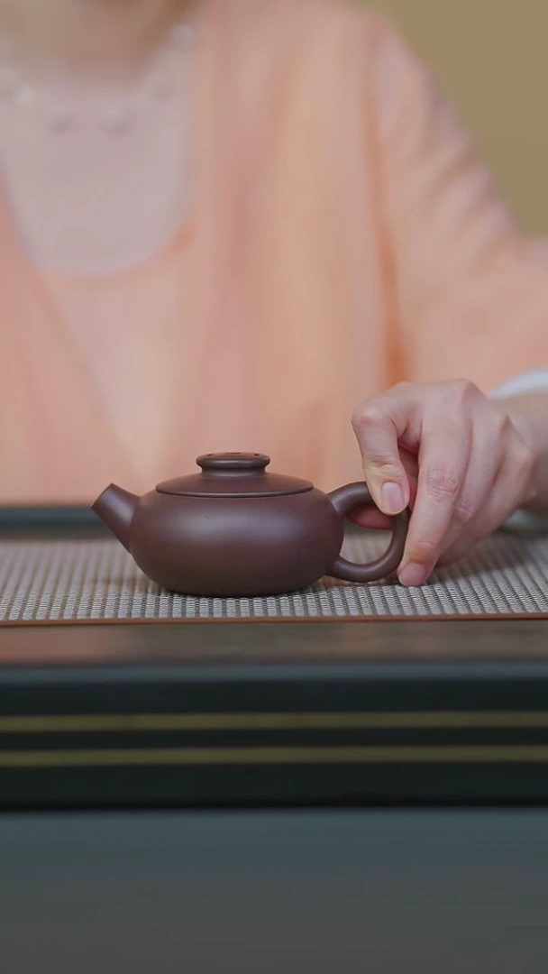 茶壶紫砂12-微瑕半手茄皮紫泥钱多多160ccc