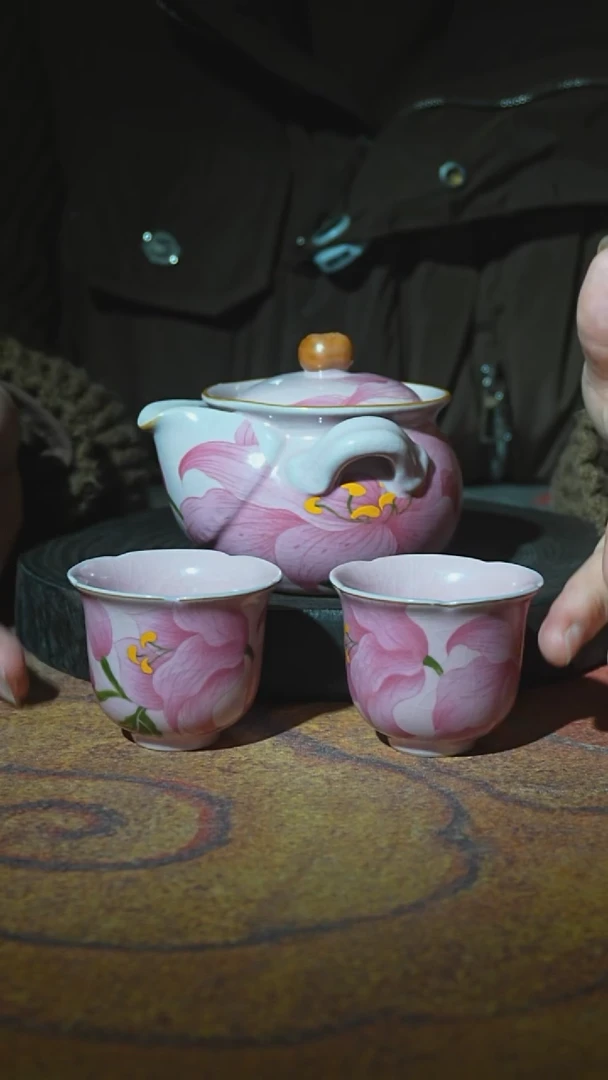 一壶两杯