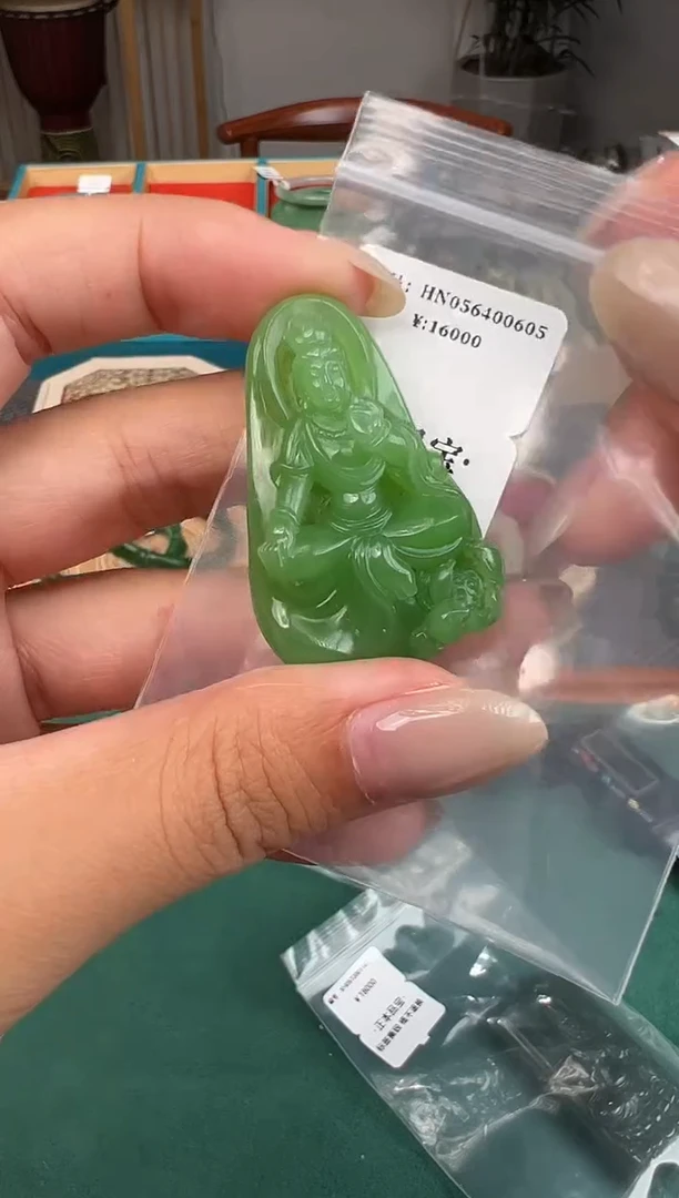 和田玉未镶嵌颈饰HN