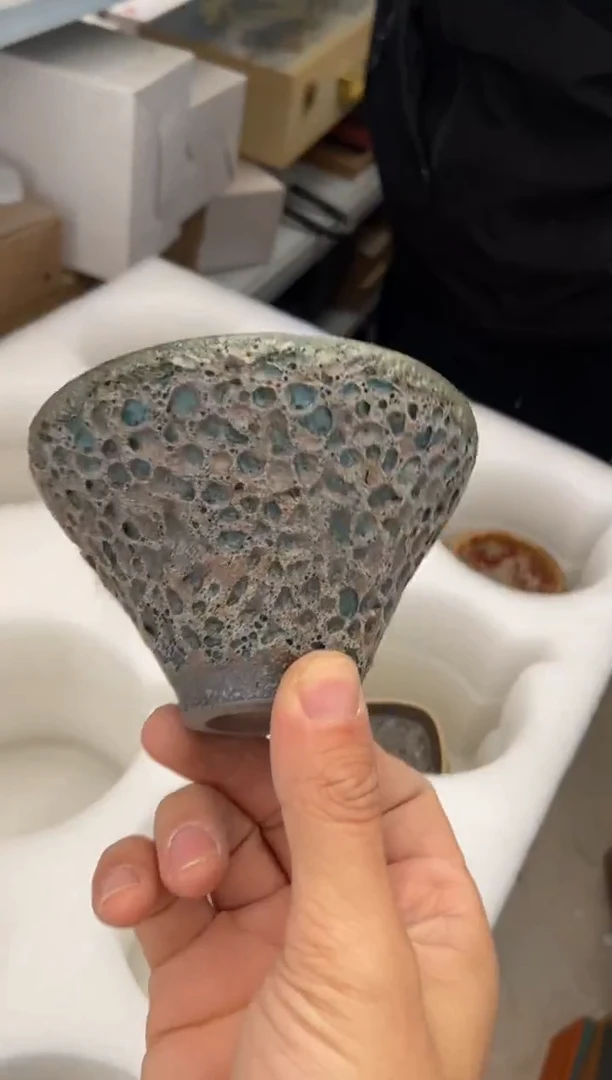 杯无运费险有瑕疵的摄影的产品有使用过的痕迹有点脏介意勿拍