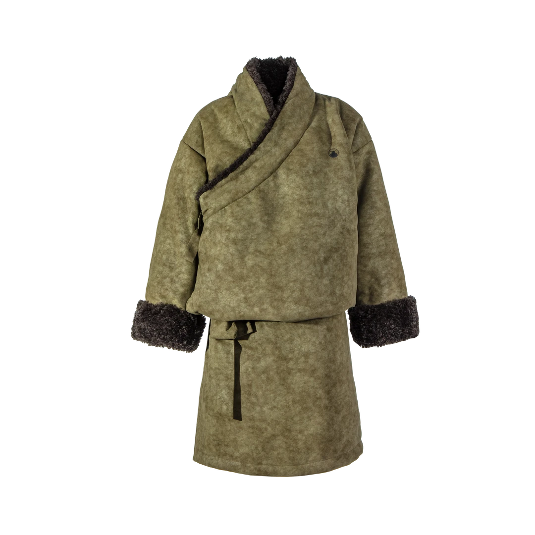 圣山服饰 原创设计2024秋冬基础款仿皮藏袍中性