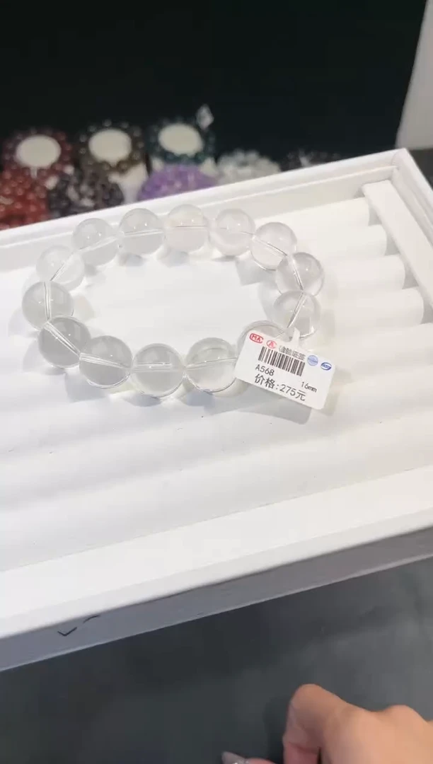 【闪购商品】水晶手链未镶嵌多样性发一奶白晶16mm