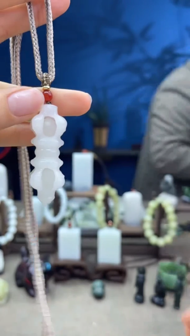 【闪购商品】和田玉颈饰未镶嵌1