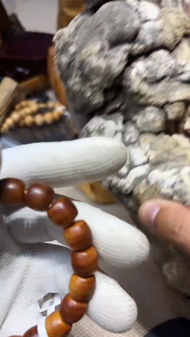 柏木（崖柏）送大哥一串10级崖柏手串