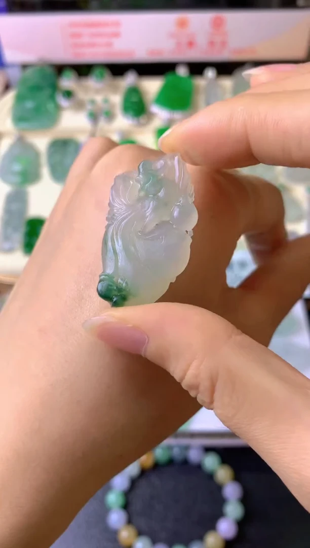 未镶嵌定制翡翠真**实毛货抛光