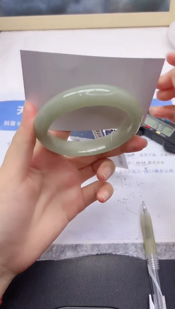 石英质玉手镯未镶嵌33-58.8