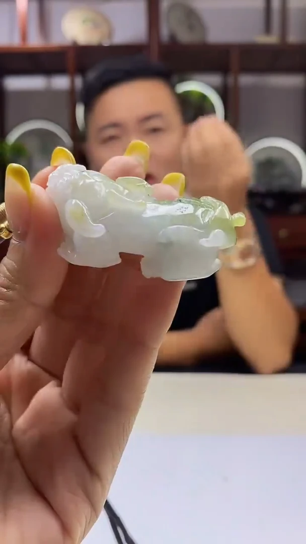 翡翠未镶嵌颈饰翡翠A货2025/8/15