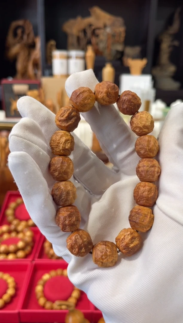 崖柏@***子1.3黑油龙蛇之变太行崖柏陈化料