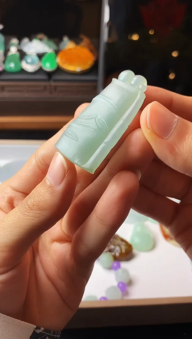 未镶嵌定制翡翠5026毛货不退不换