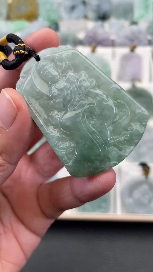 颈饰未镶嵌翡翠天然缅甸翡翠A货53