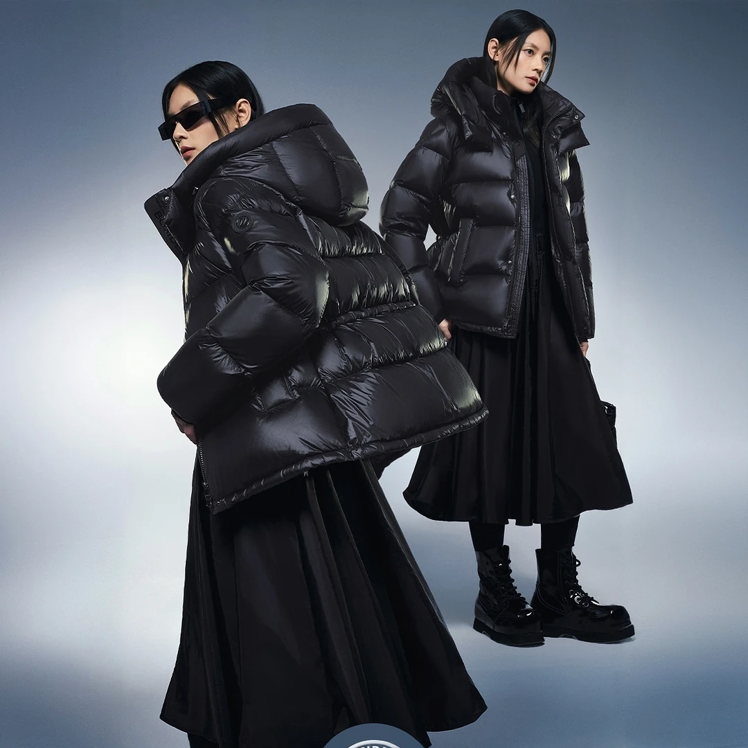波司登2025年新冬季保暖泡芙鹅绒羽绒服高级品质外套轻奢女款短款