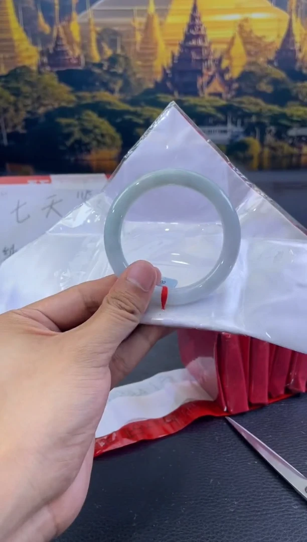 未镶嵌手镯翡翠7