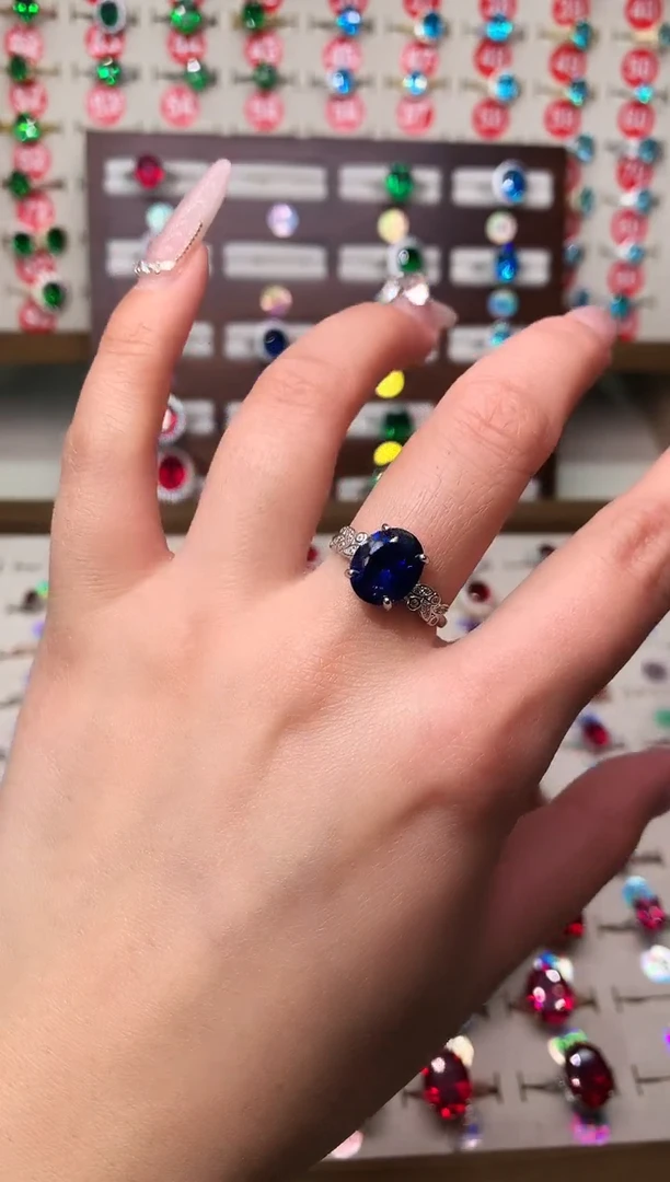 无925银典藏 轻奢 斯里兰卡蓝色系9*11银托戒指