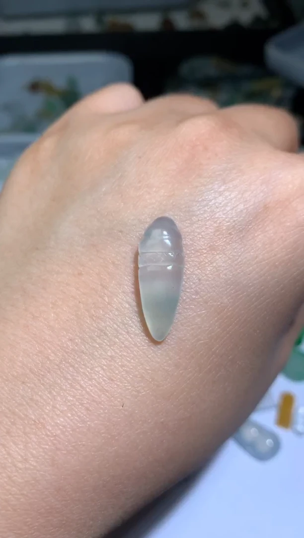 未镶嵌定制翡翠毛货