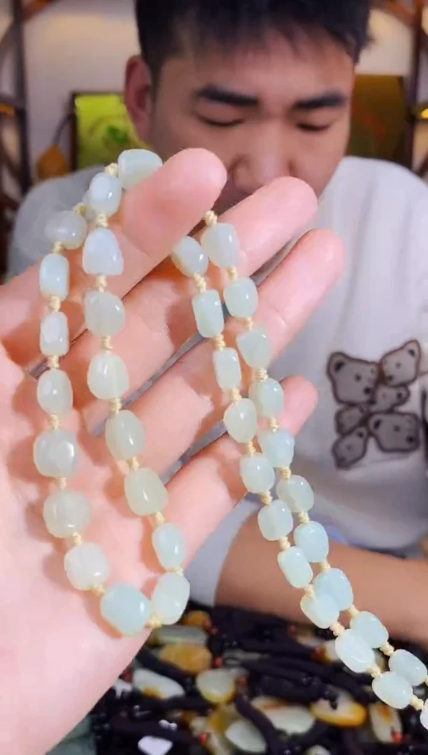 【闪购商品】和田玉颈饰未镶嵌1多样性发货拍一单发一个