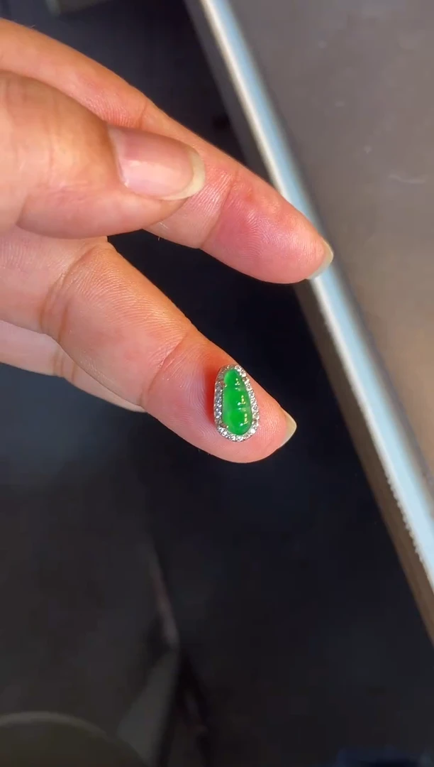 吊坠(不含链)银S925镶嵌翡翠1