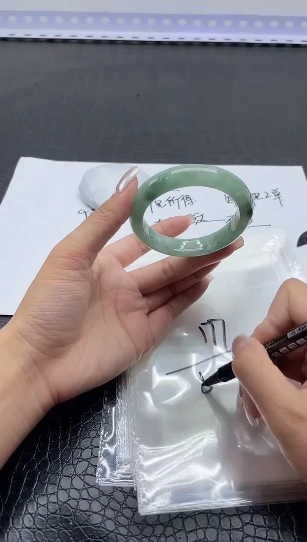 手镯所见即得所得拍啥发啥177