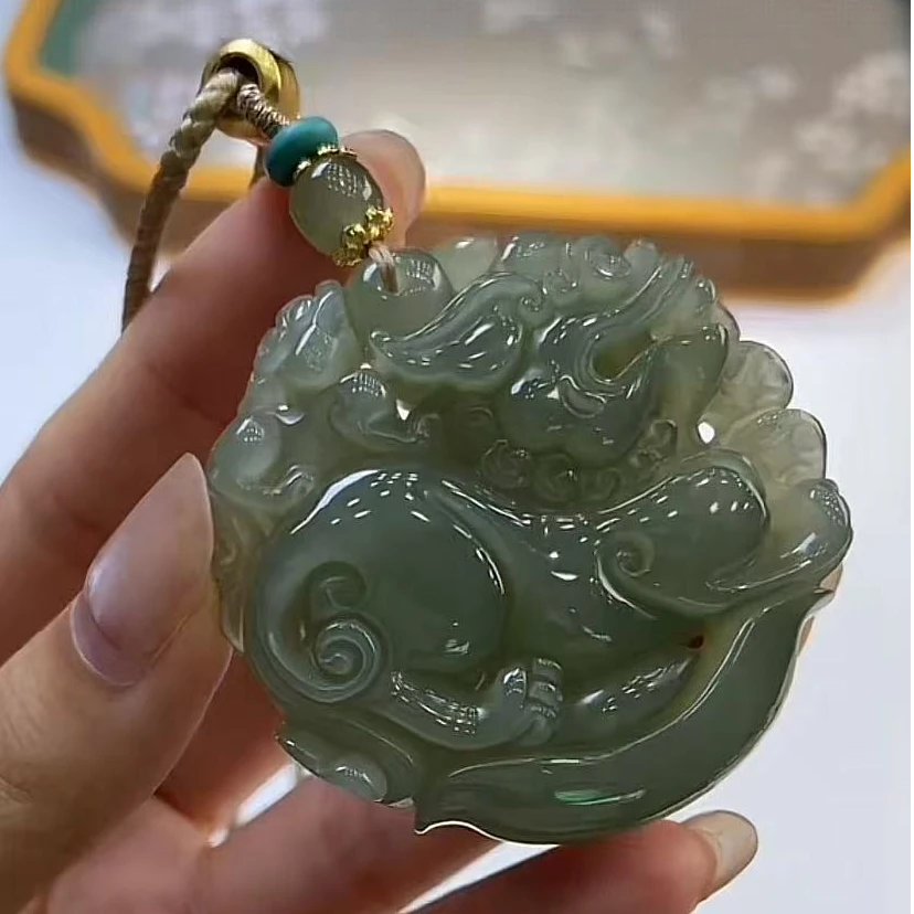 291720/和田玉貔貅吊坠 多样性一件发
