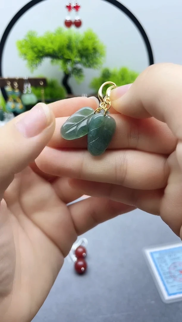 未镶嵌翡翠耳饰815000