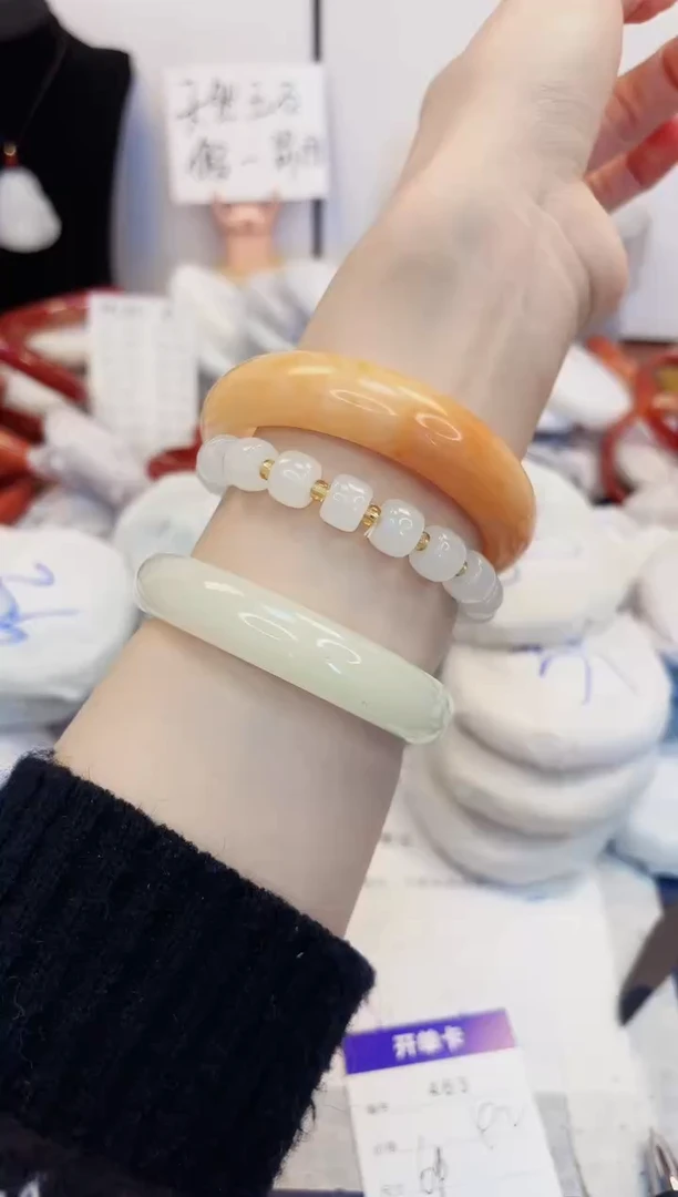 【闪购商品】石英质玉手镯未镶嵌463财气镯圈口61