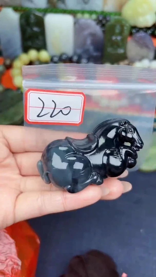 颈饰未镶嵌和田玉和田玉