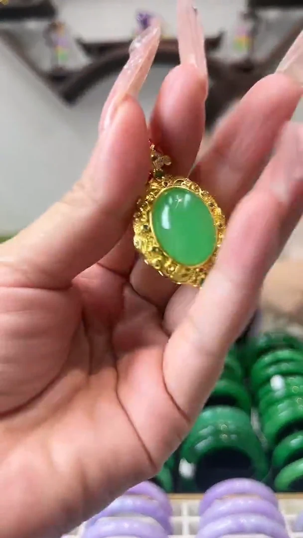 【闪购商品】翡翠颈饰未镶嵌a16 吊坠