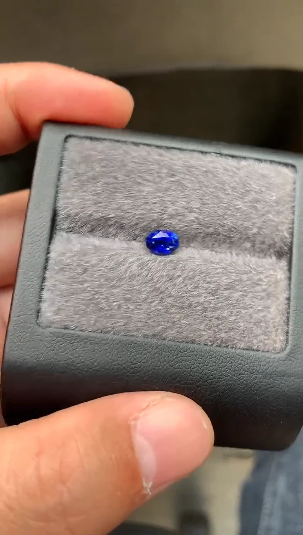 【闪购商品】定制蓝宝石裸石未镶嵌1.02ct 兰卡老烧蓝宝石