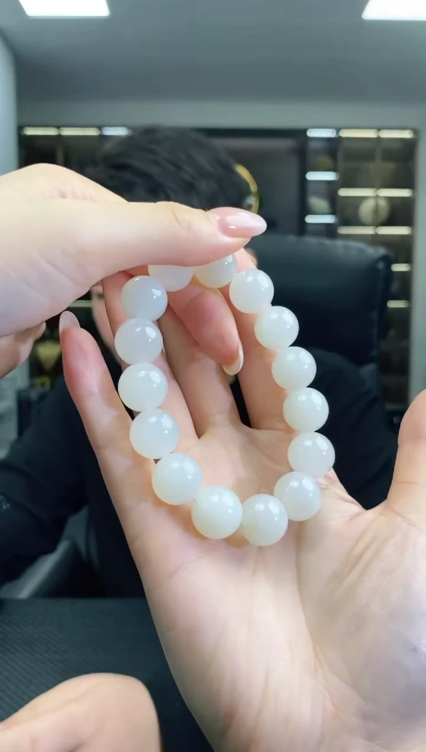 未镶嵌手串和田玉4