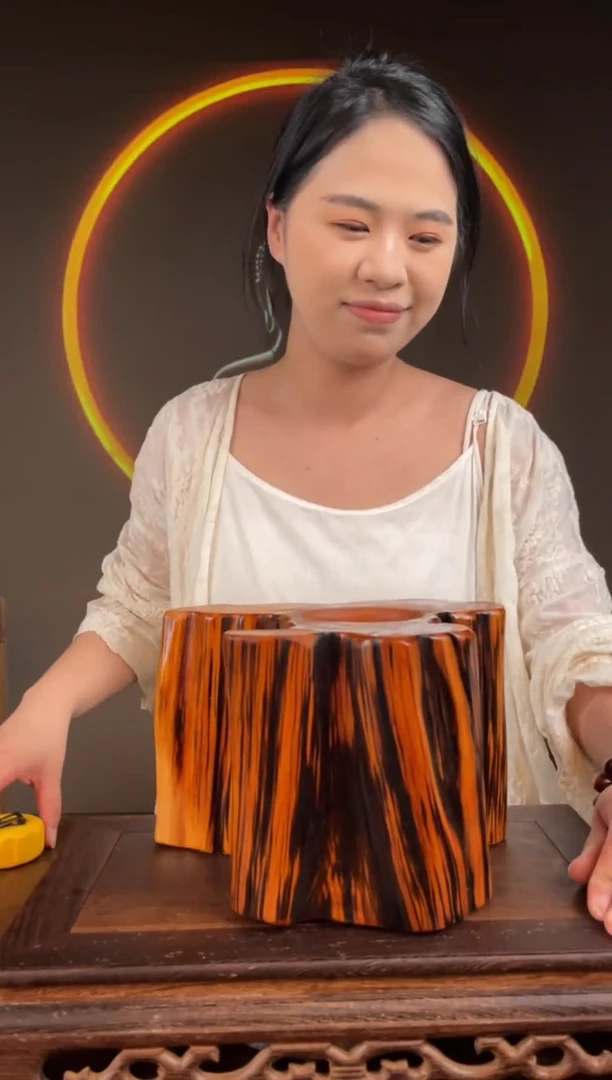 【闪购商品】柏木（崖柏）手工摆件,先抢先得!111