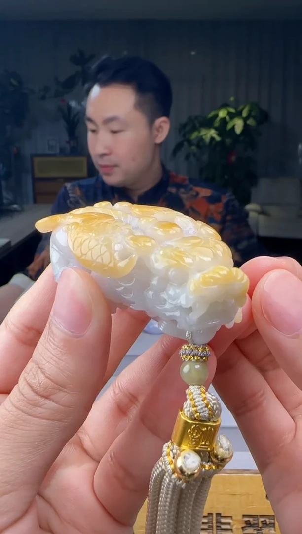 翡翠未镶嵌项链XM@@61651