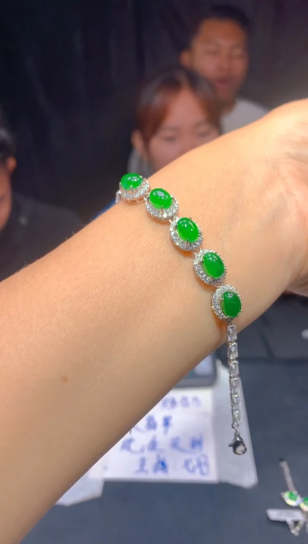 【闪购商品】定制翡翠未镶嵌85多样性发货（发其一）