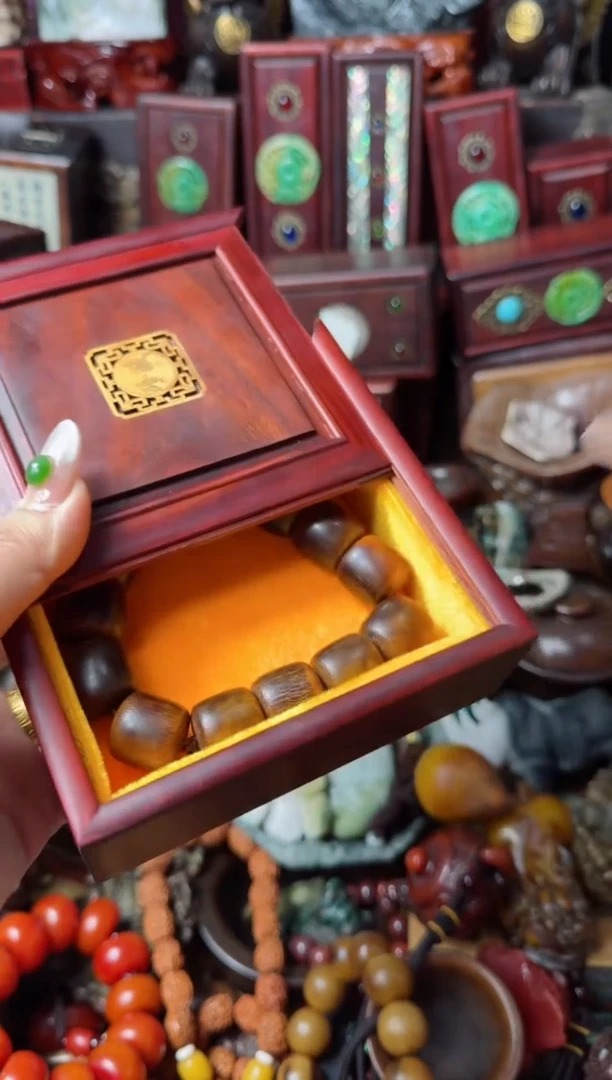 【闪购商品】木盒主播推荐：一物一拍，讲解为准！