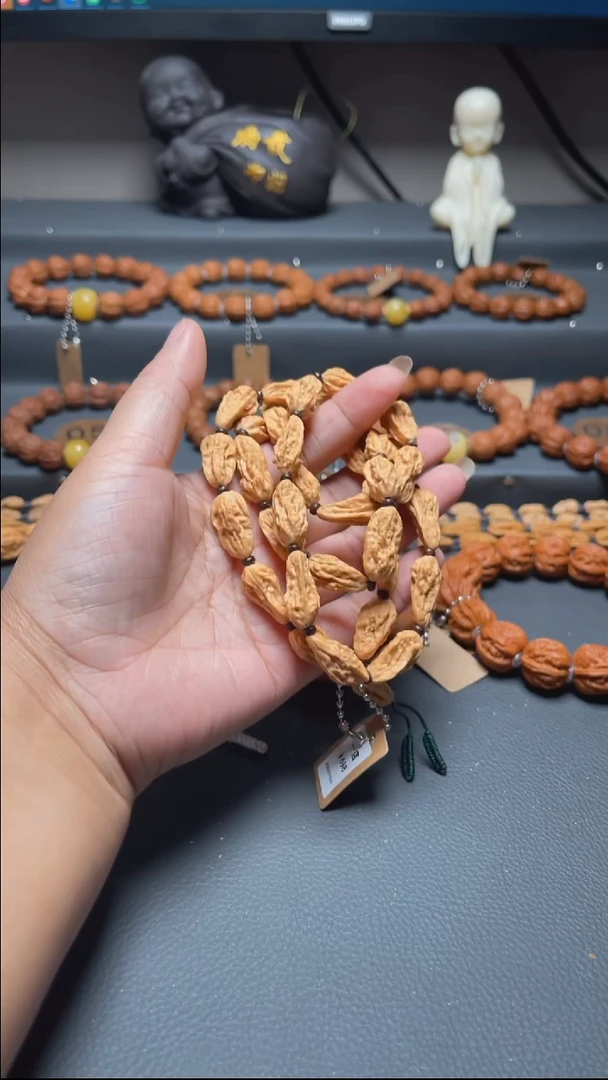 手串文玩核桃尕*子核桃手串