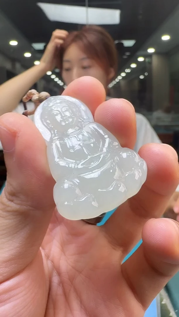 和田玉未镶嵌颈饰抱瓶观音/配绳/约44*28mm