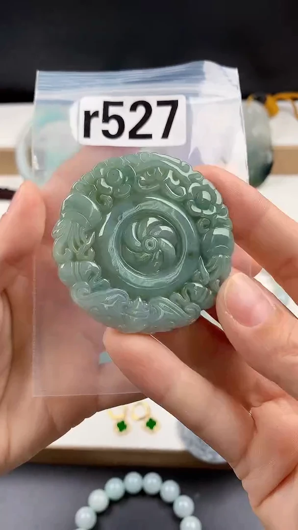 颈饰未镶嵌翡翠天然翡翠吊坠挂件