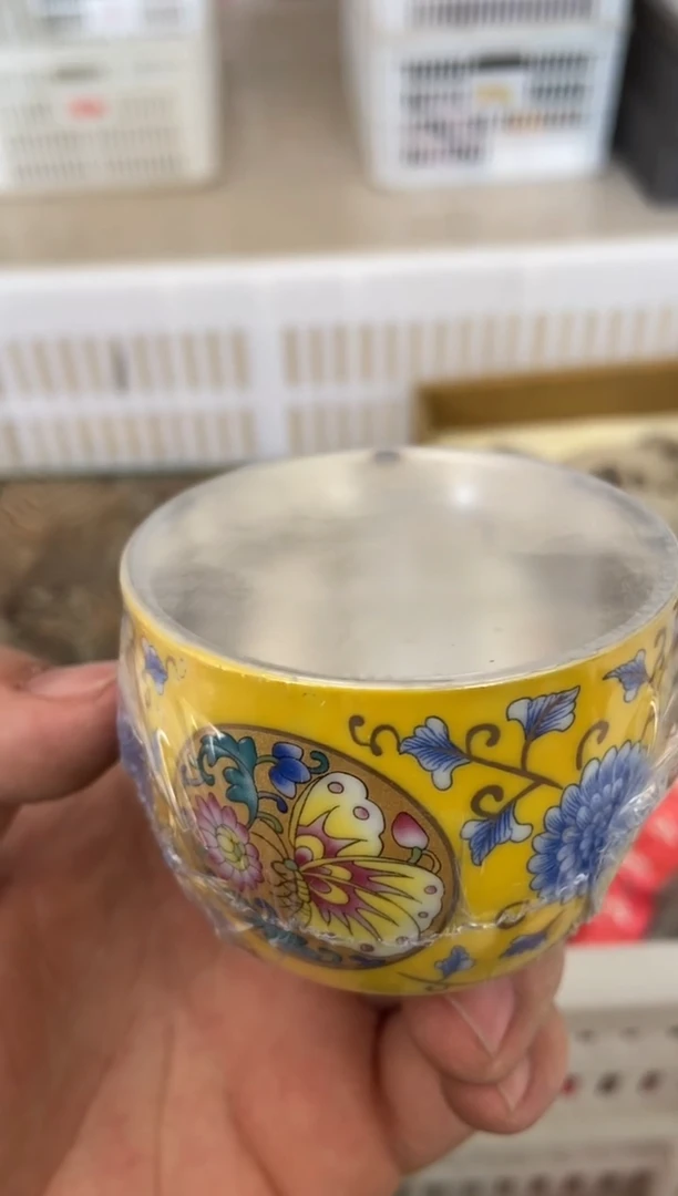 杯无运费险有瑕疵的摄影的产品有使用过的痕迹有点脏介意勿拍