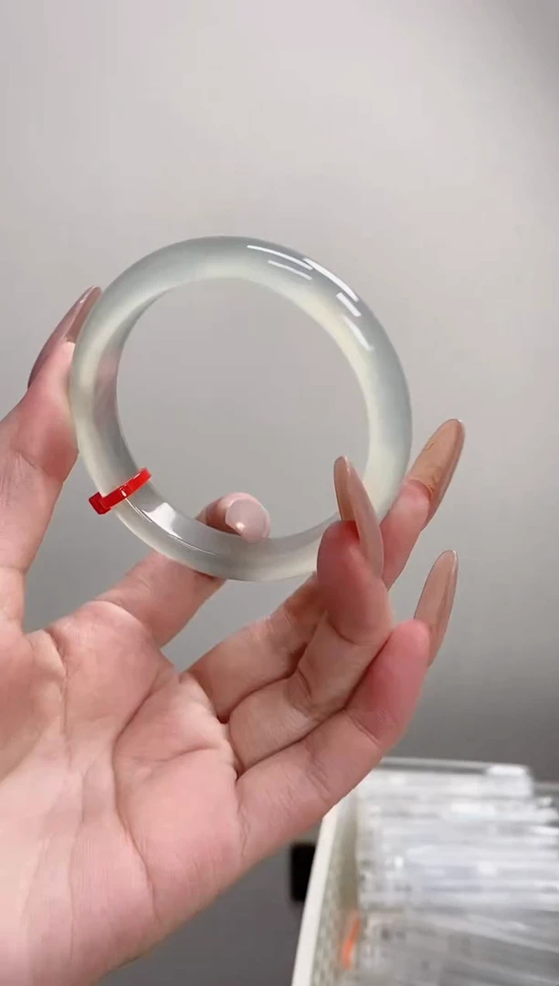 手镯玛瑙/玉髓未镶嵌55-56正圈