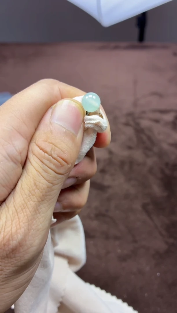 定制翡翠未镶嵌珠子