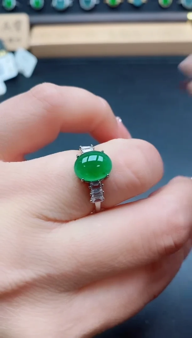 银S925镶嵌戒指翡翠1