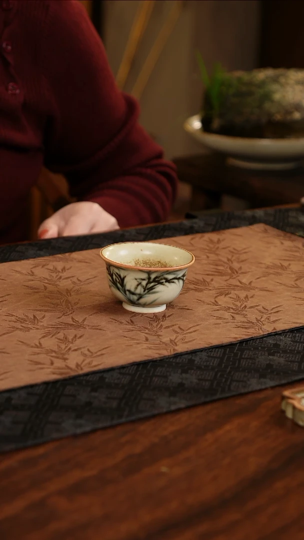 【闪购商品】杯子茗片集竹子压手杯