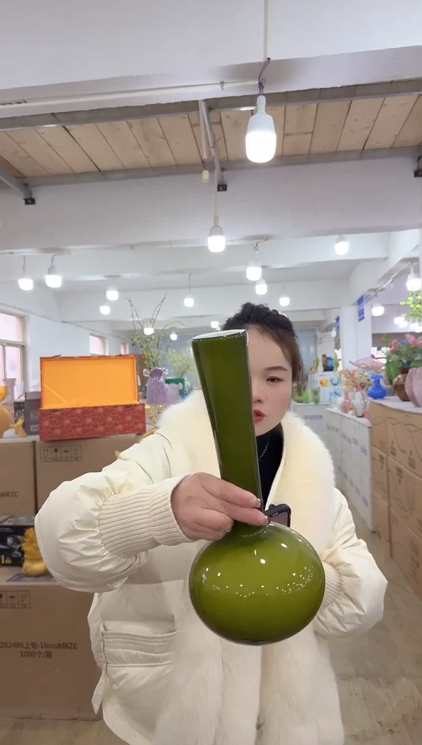 【闪购商品】无铅玻璃甄选花器-x-早18