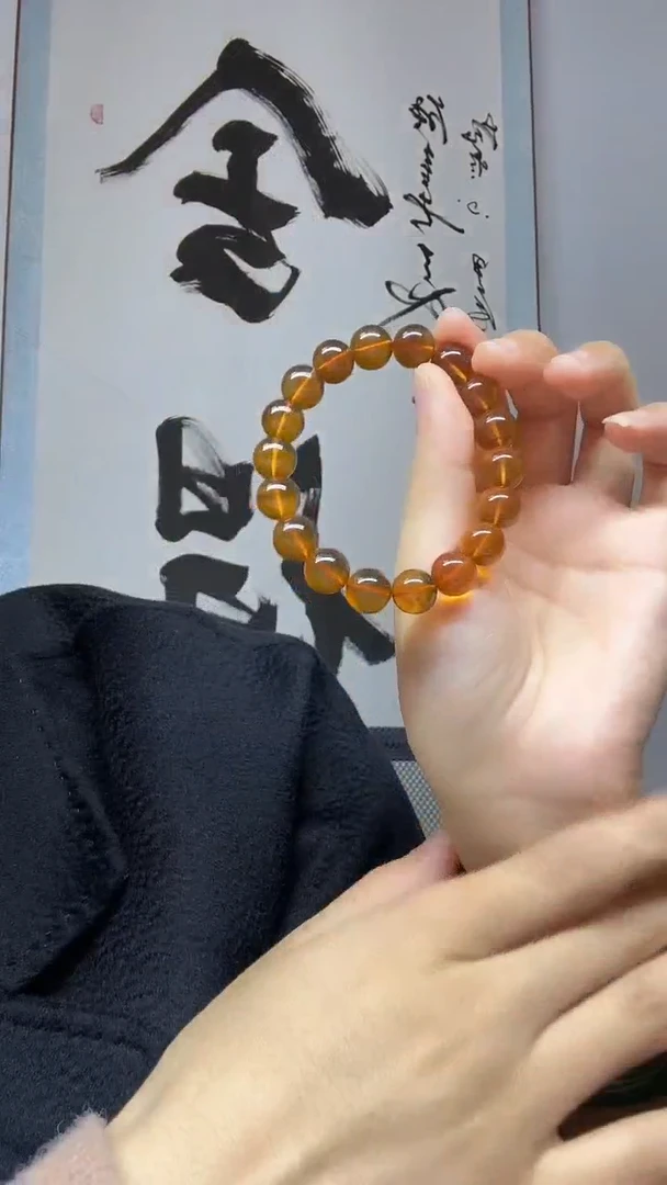 手串琥珀未镶嵌血蜜珀卡10+