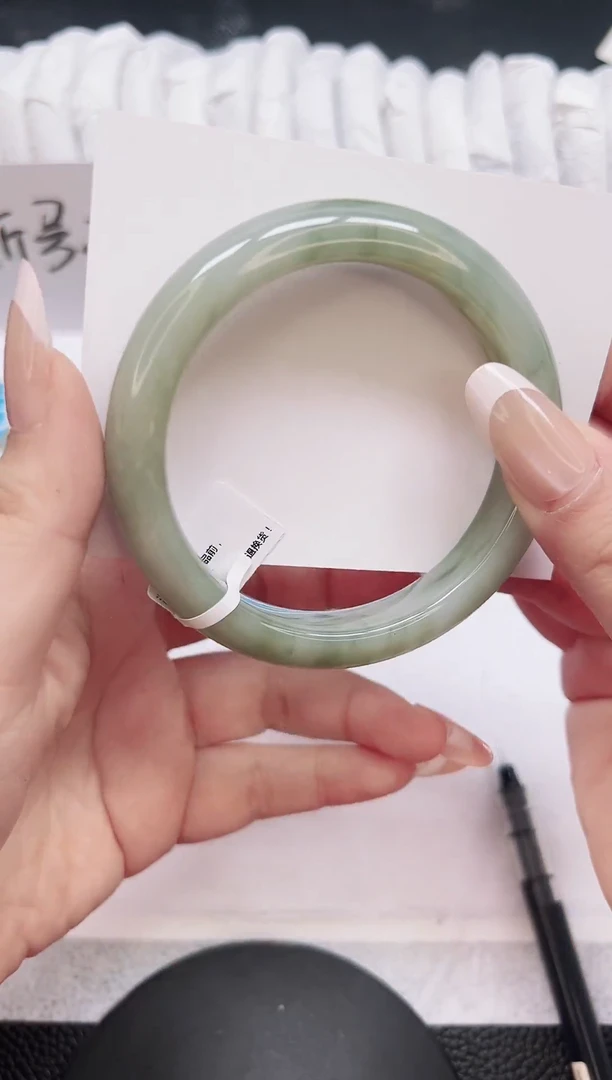 未镶嵌手镯石英质玉72-59.8