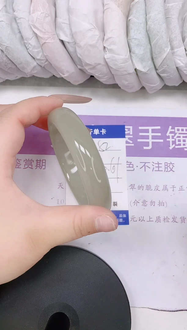 未镶嵌手镯石英质玉多样性发货-52-60/1