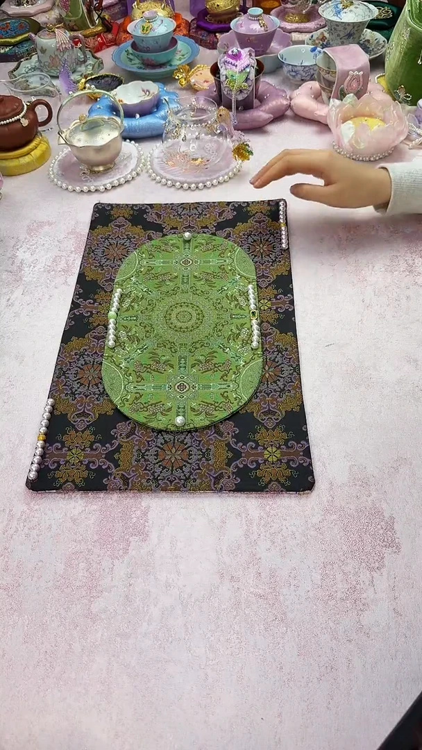 138 绿色椭圆 茶席