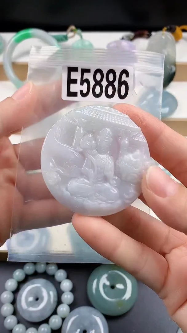 颈饰未镶嵌翡翠天然翡翠吊坠挂件